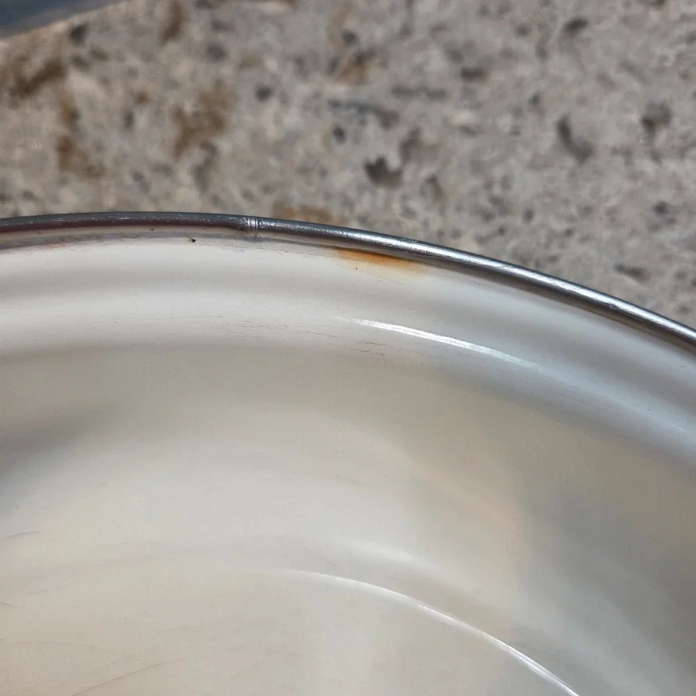Vintage Cornucopia Enamelware Casserole Dish Lid Round Roaster Bronze‎ Handles